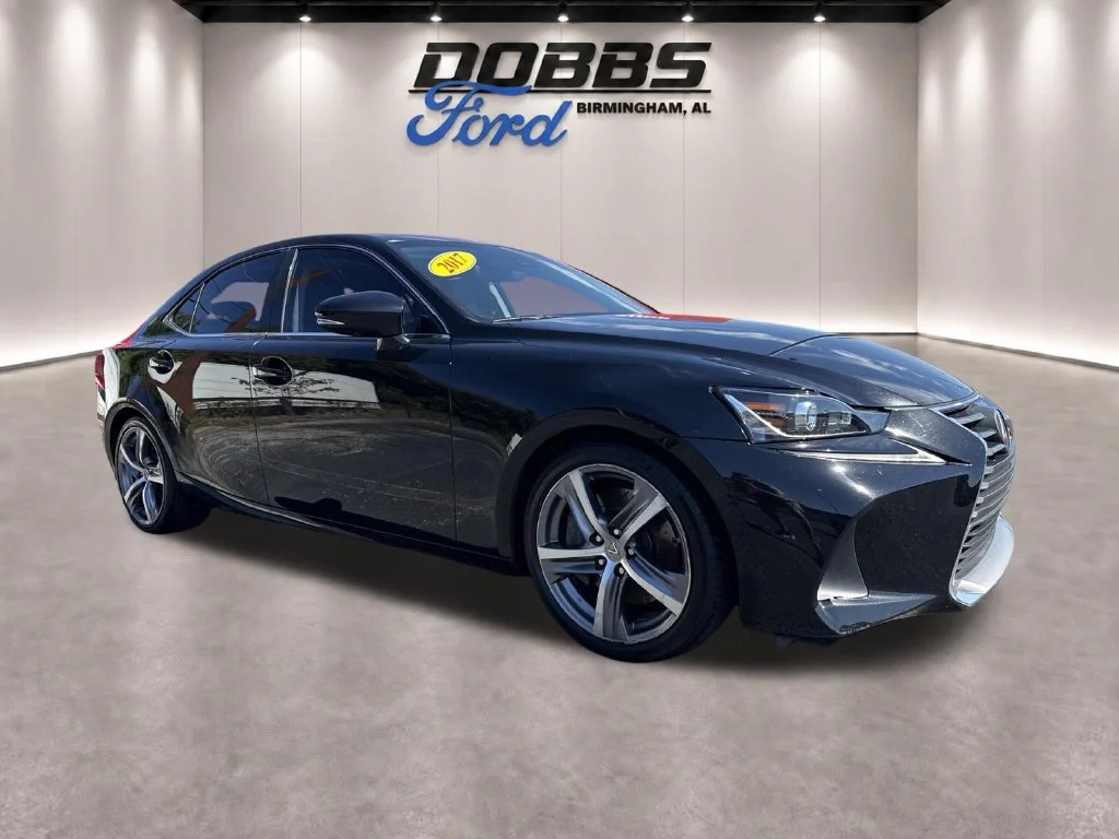 2017 Lexus IS