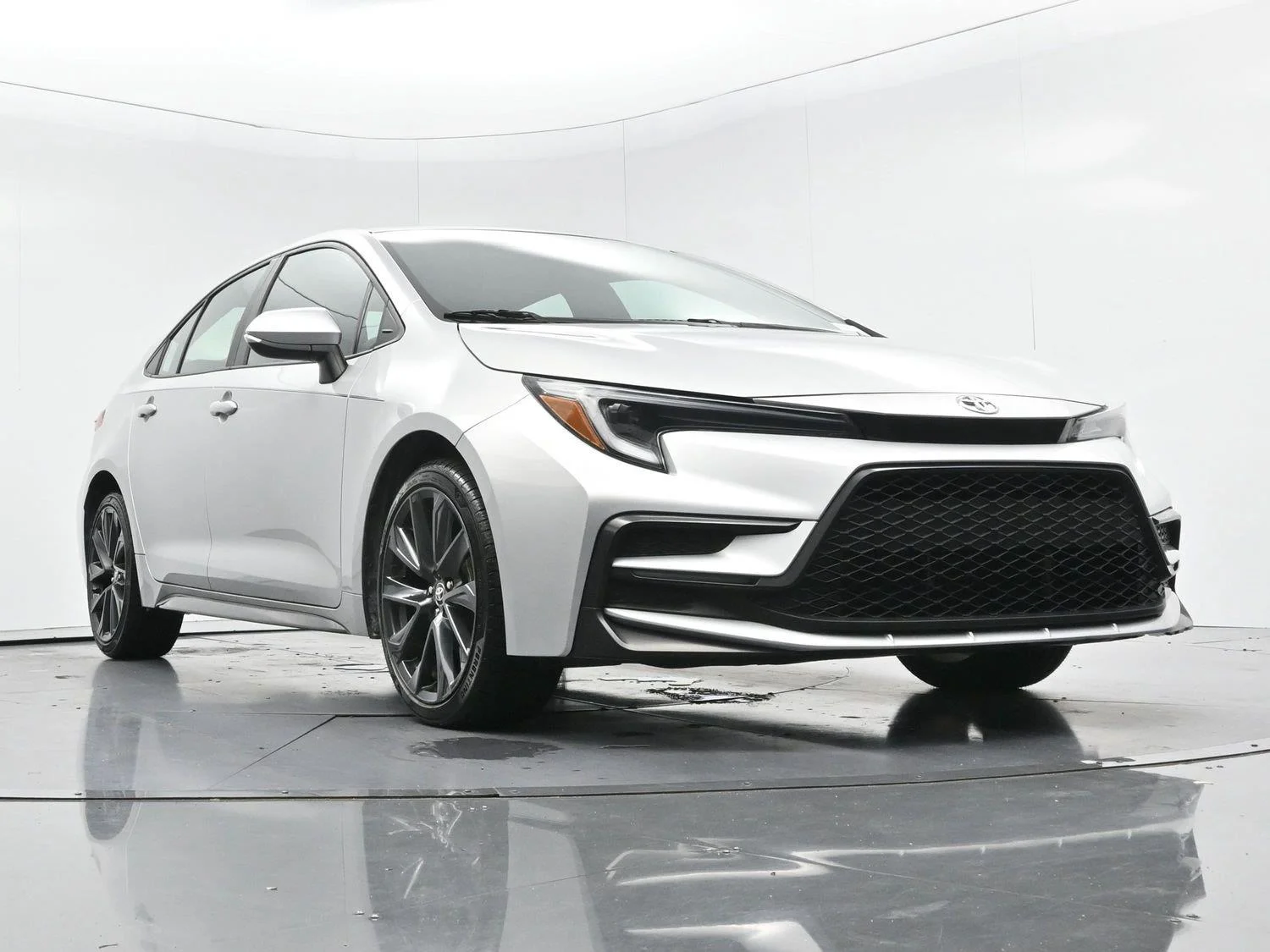 Used 2023 Silver Toyota SE image 39