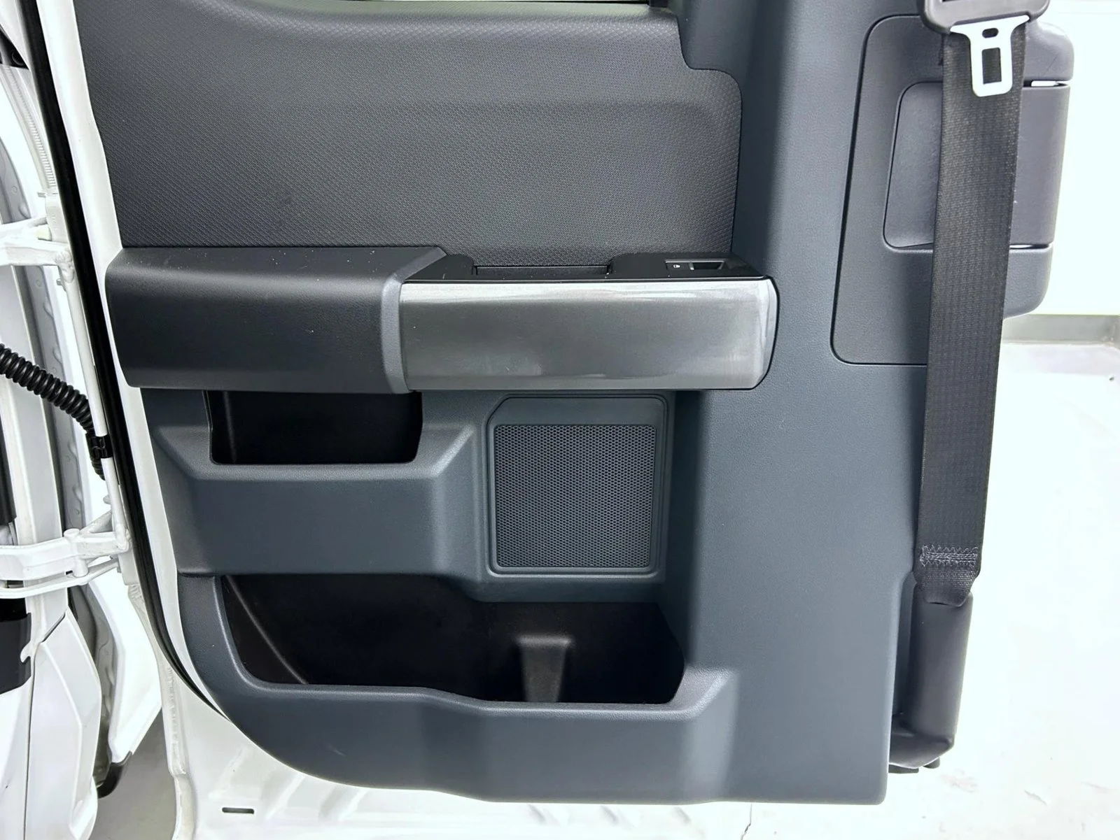 Used 2022 White Ford XLT image 20