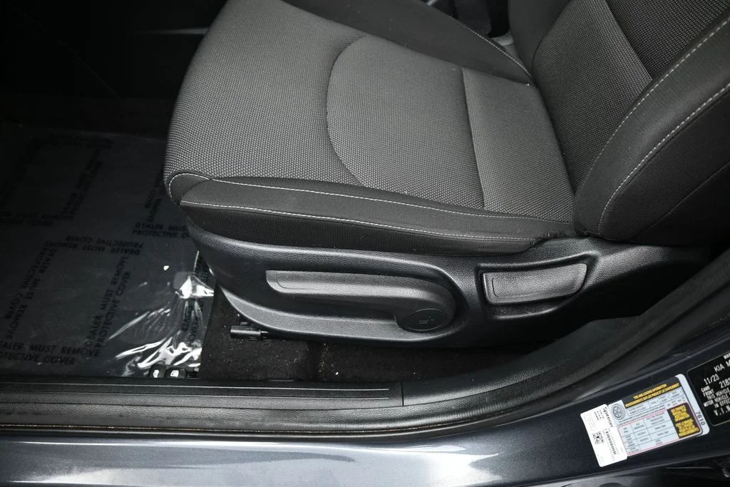 Used 2024 Gravity Gray Kia LXS image 16