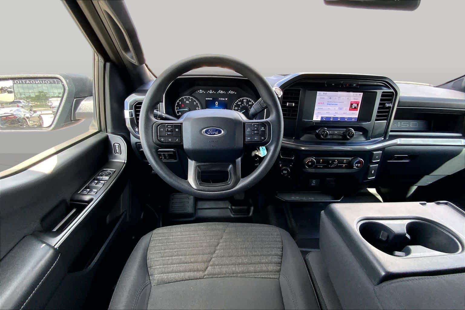 Used 2023 Atlas Blue Metallic Ford XL image 6