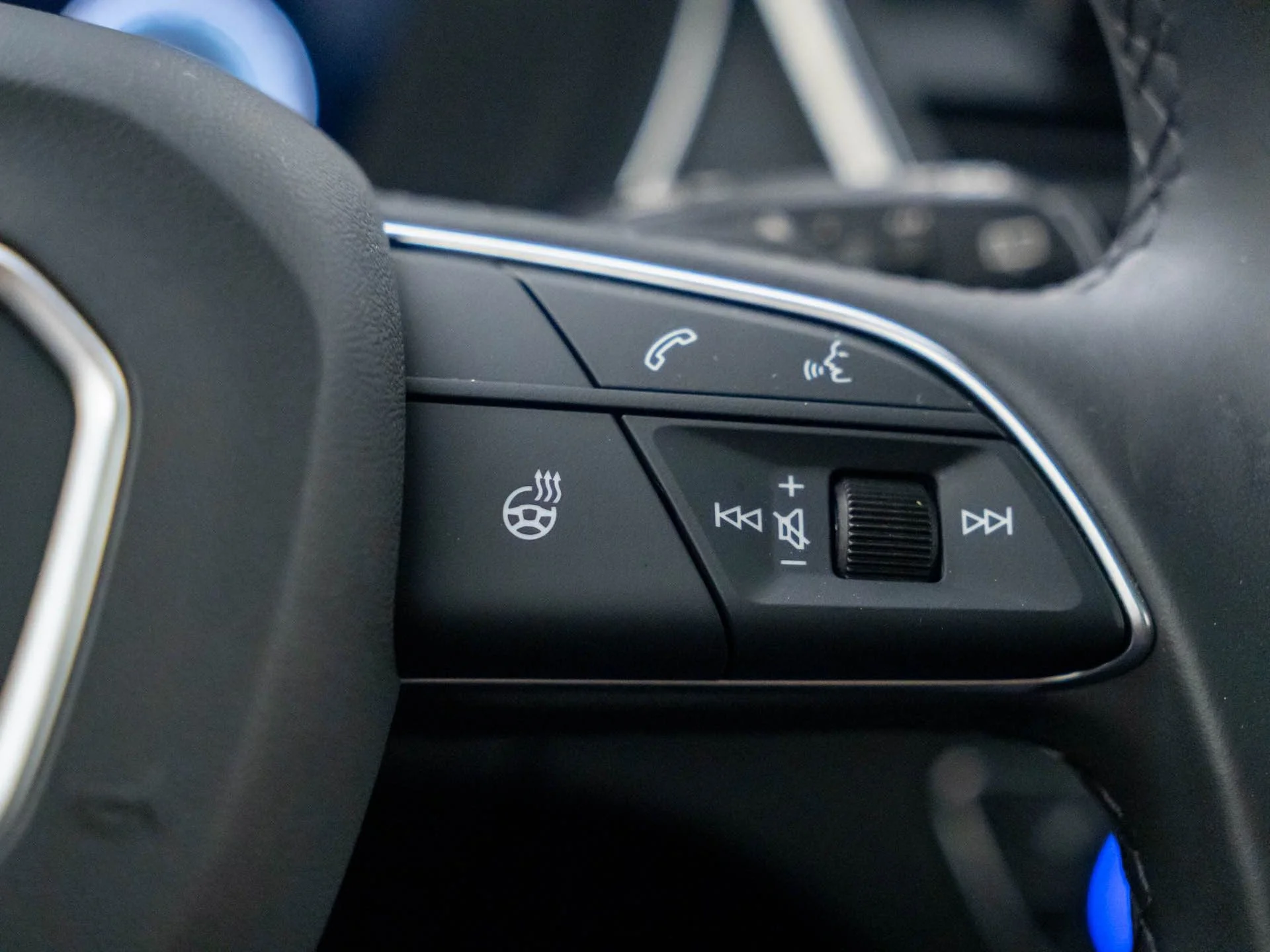 Used 2023 Blue Audi 45 S line Prestige image 32
