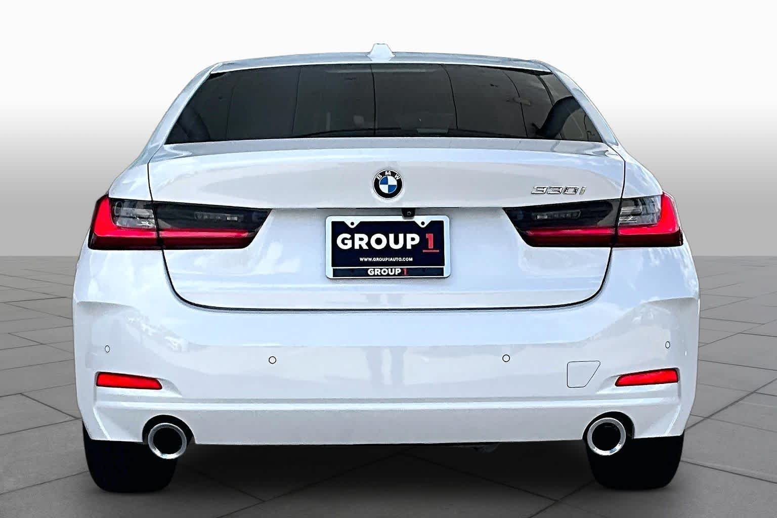 Used 2024 Mineral White Metallic BMW 330i image 5
