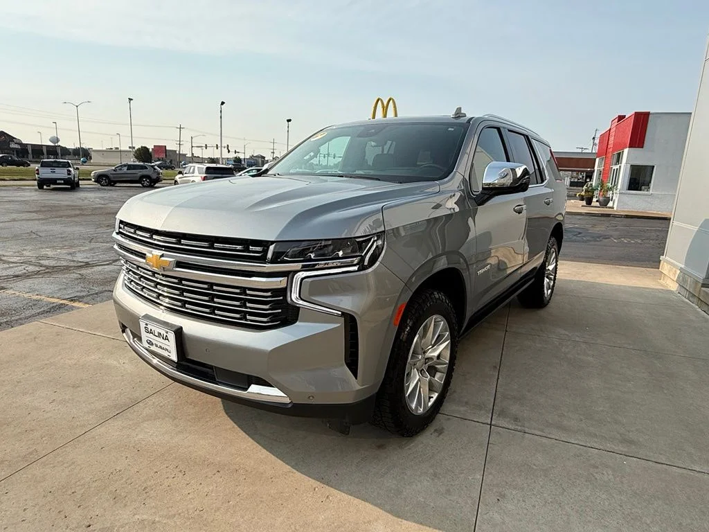 Used 2023 Gray Chevrolet Premier image 4