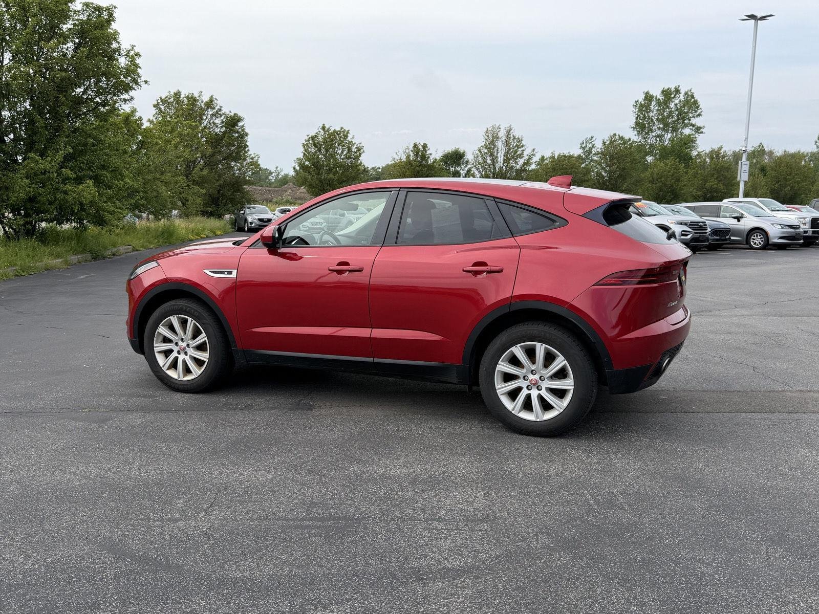 Used 2018 Firenze Red Metallic Jaguar S image 5