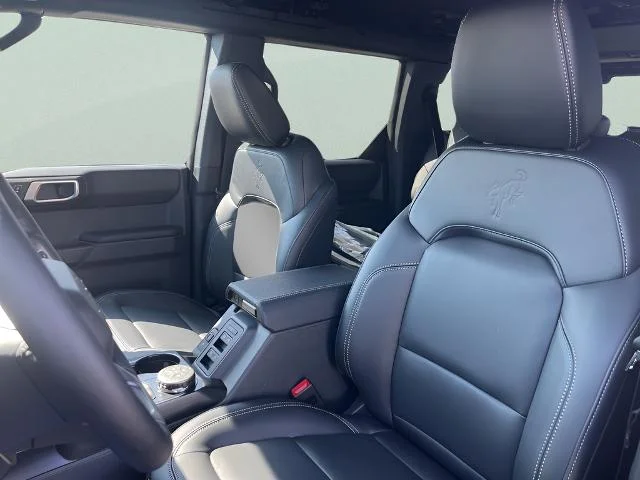 New 2026 Shadow Black Ford Outer Banks® image 39