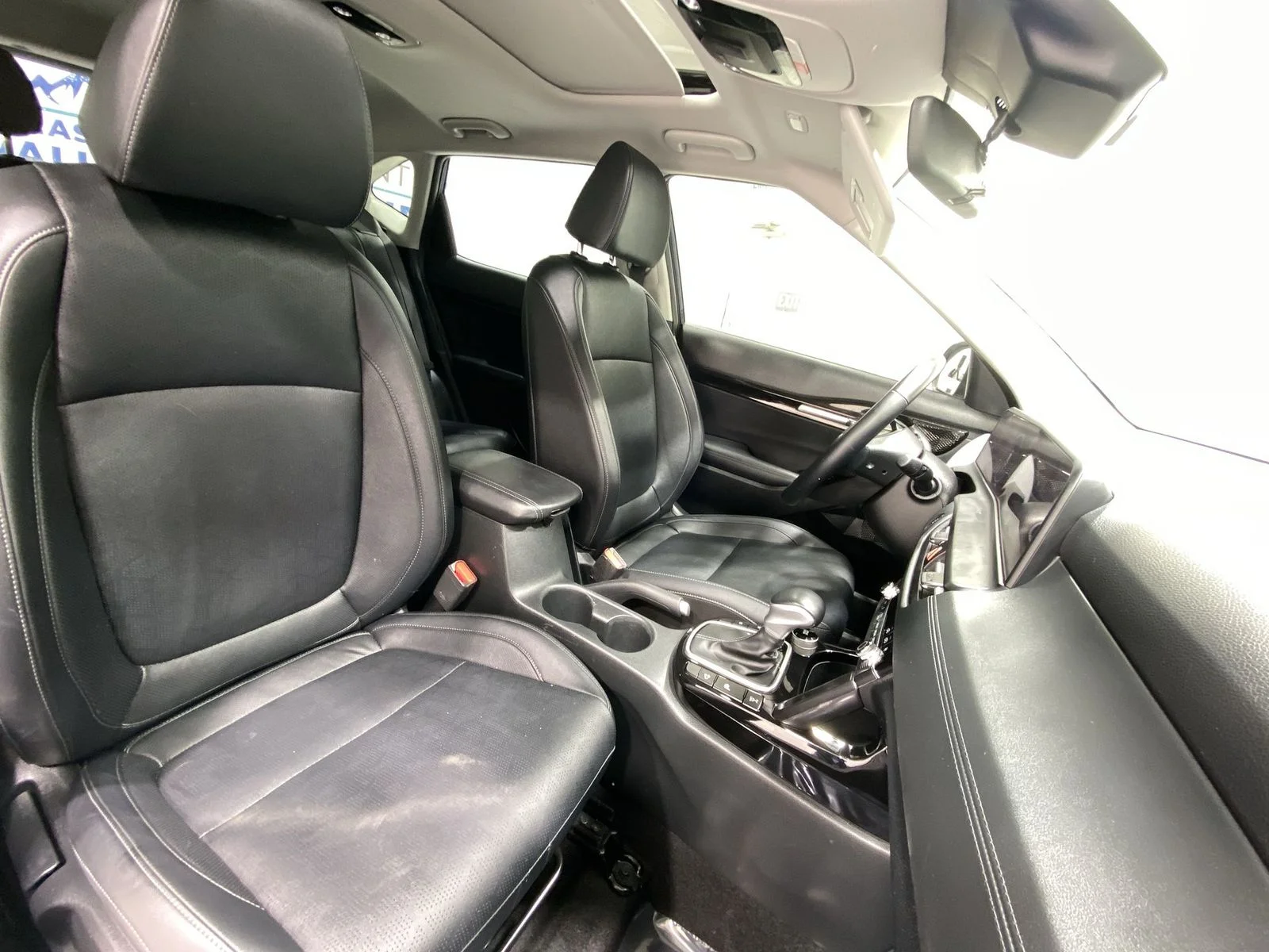 2024 Kia Seltos EX - Photo 25
