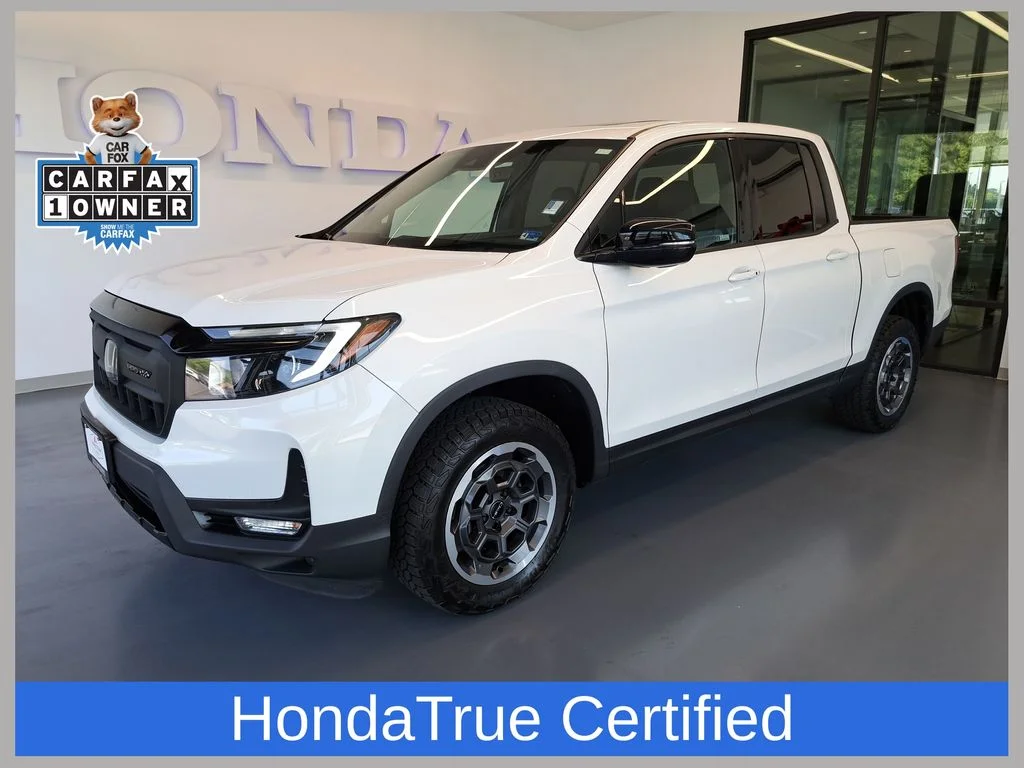 2024 Honda Ridgeline Black Edition's photo