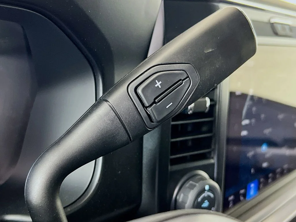 New 2026 Carbonized Gray Metallic Ford Lariat image 10
