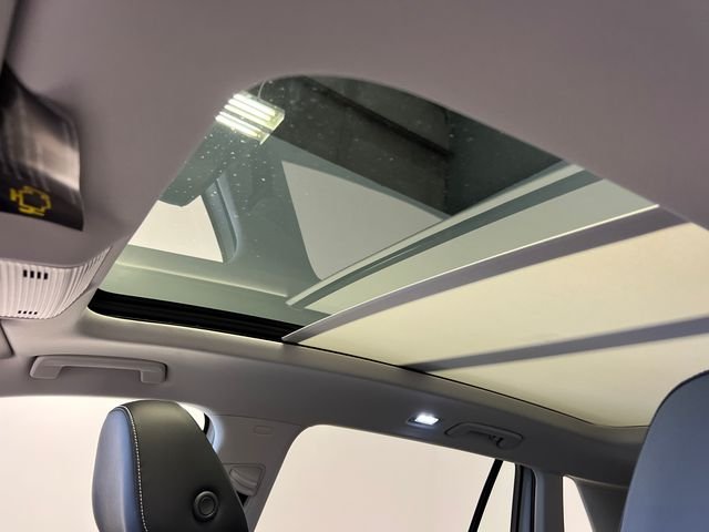 New 2026 White Volkswagen 2.0T SE image 21