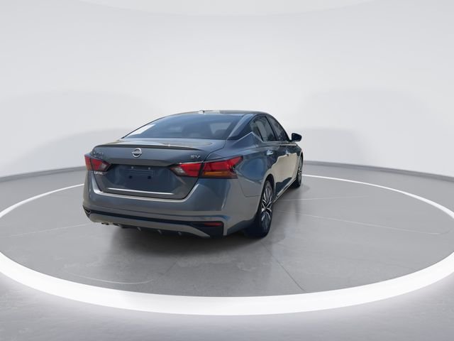 Used 2024 Gray Nissan 2.5 SV image 7