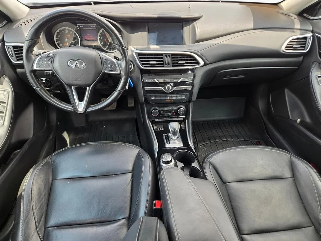 Used 2018 Black INFINITI Premium image 17