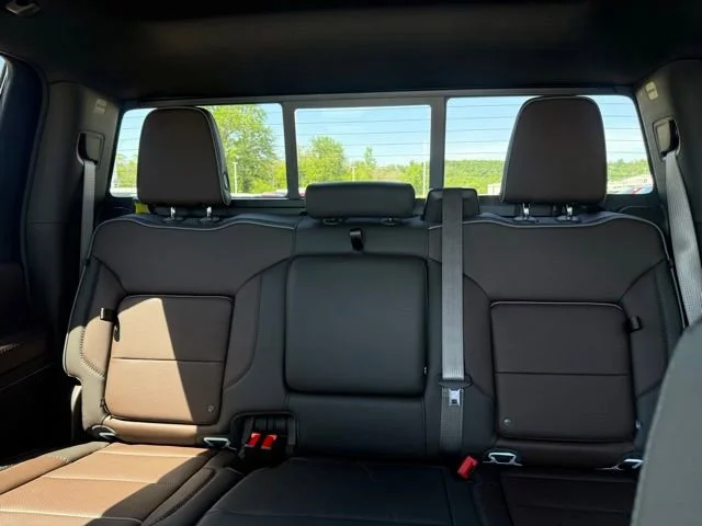 2026 GMC Sierra 2500HD Denali - Photo 38