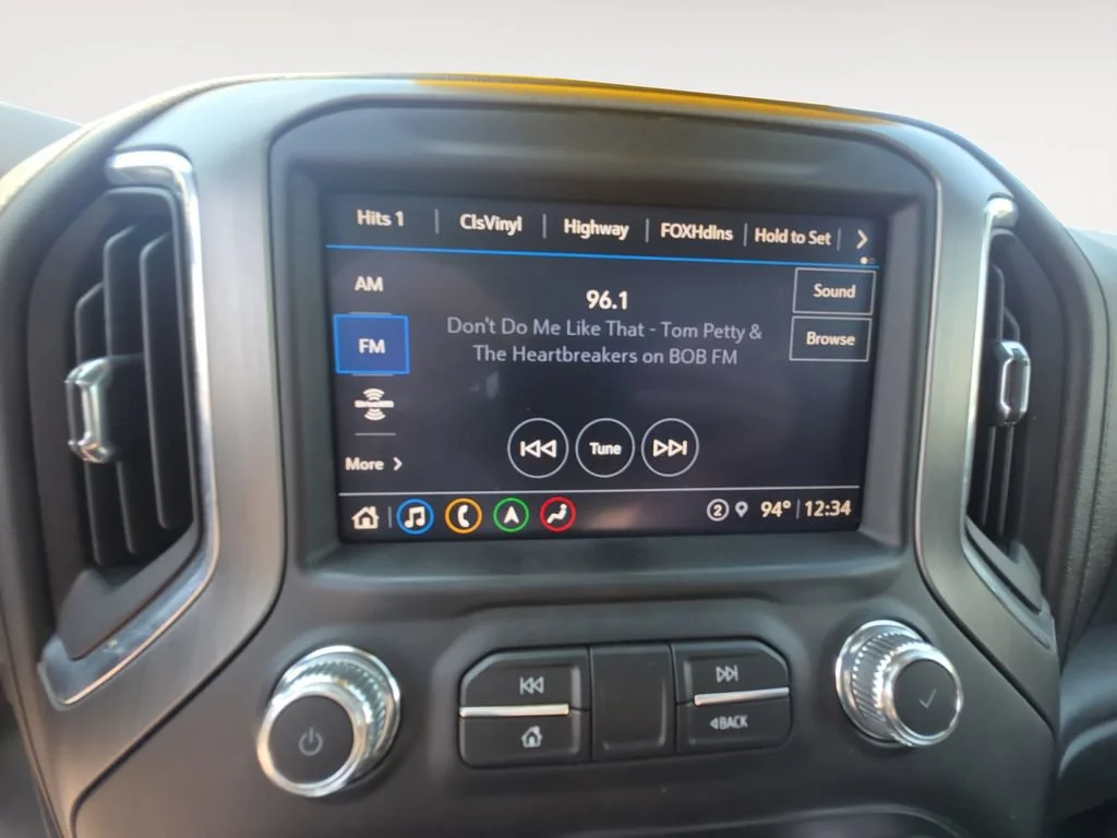 Certified Used 2022 White Frost Tricoat GMC Denali image 16