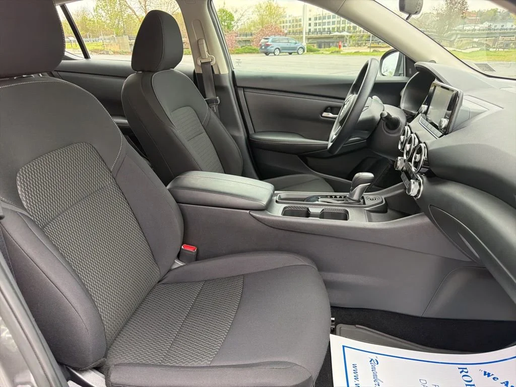 Used 2023 Gray Nissan S image 13
