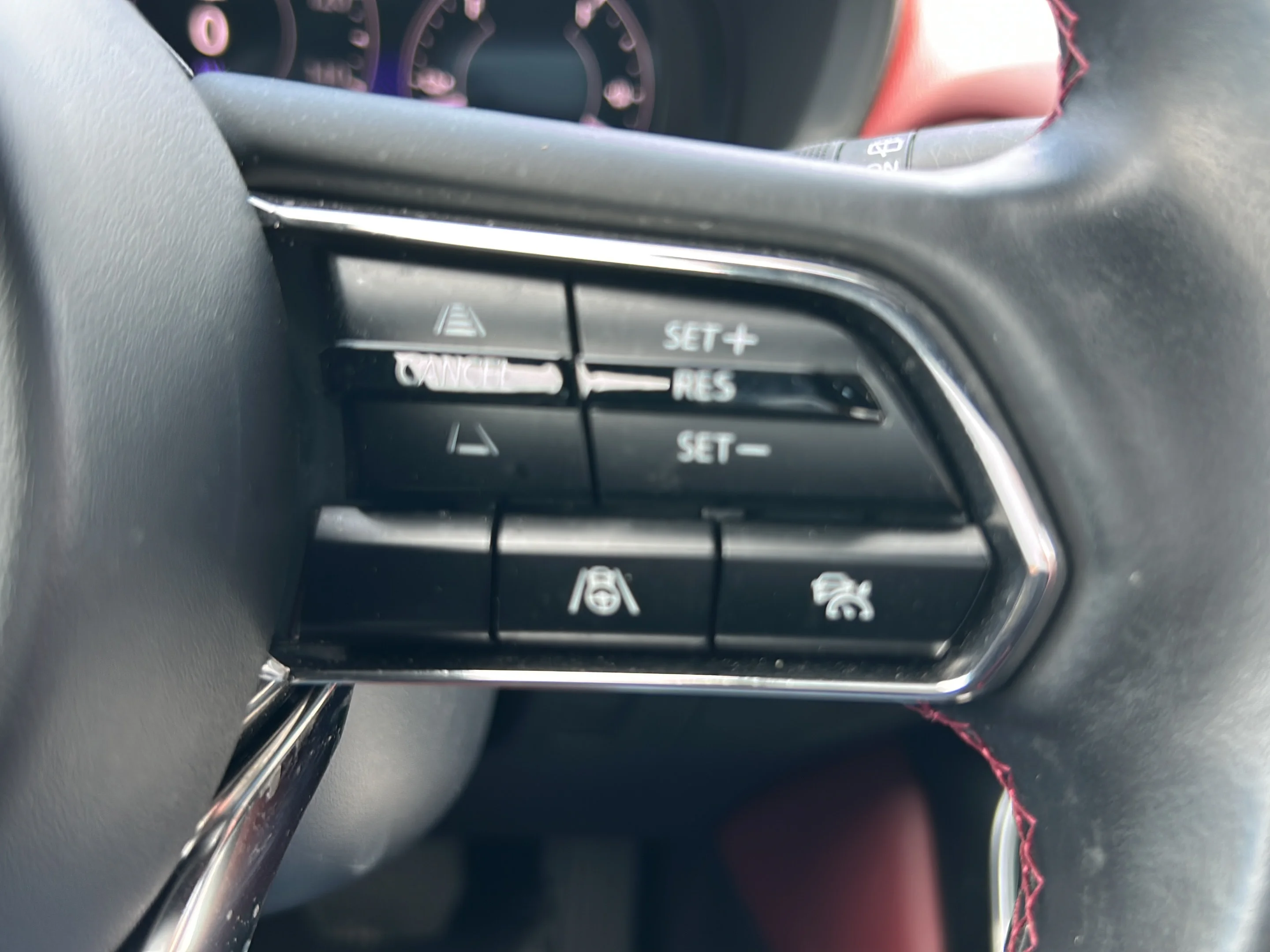 Used 2025 Rhodium White Premium Mazda Premium Plus Package image 24