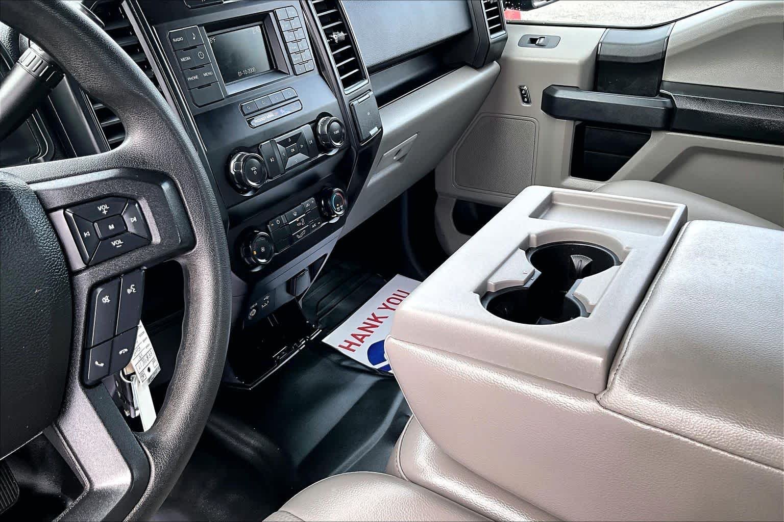 Used 2015 Blue Jeans Metallic Ford XL image 16
