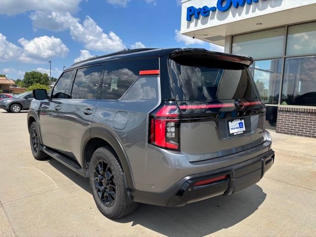 Used 2025 Gun Metallic/Super Black Nissan PRO-4X image 7
