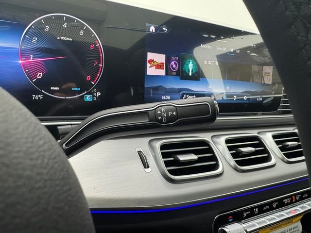 New 2026 Black Mercedes-Benz GLE 450 image 28
