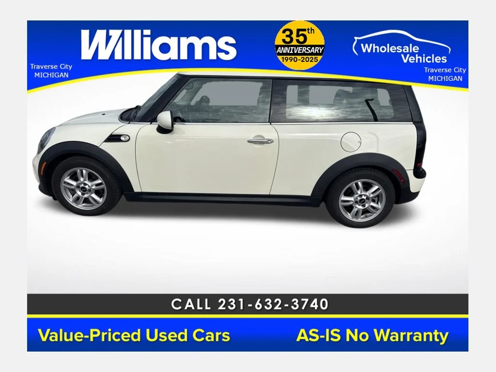 Used 2013 Pepper White MINI Clubman image 1