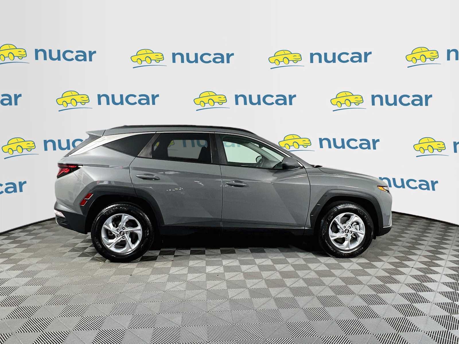Used 2024 Hampton Gray Hyundai SEL image 8