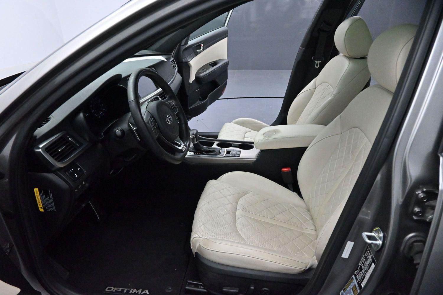 Used 2016 Titanium Silver Kia SXL Turbo image 12