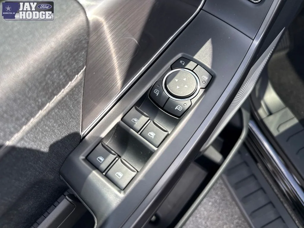 New 2026 Agate Black Metallic Ford Lariat® image 23