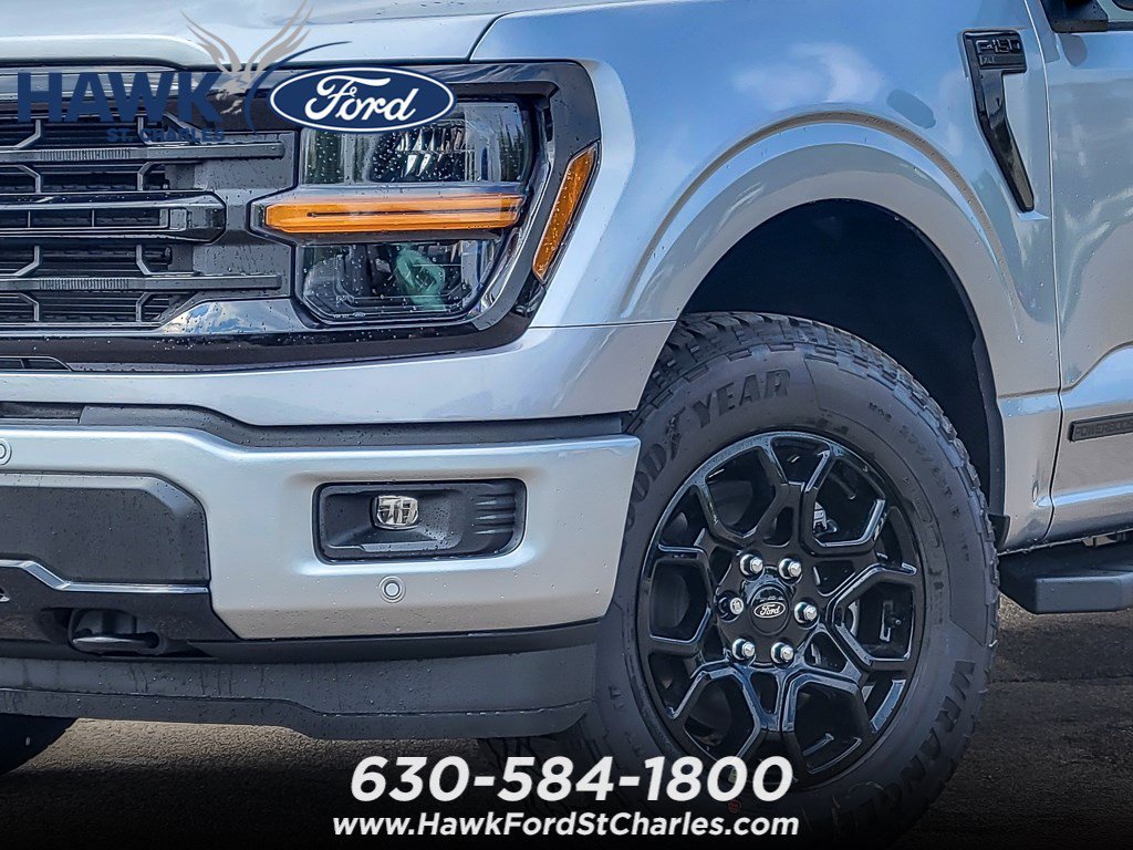 New 2026 Iconic Silver Metallic Ford XLT image 3