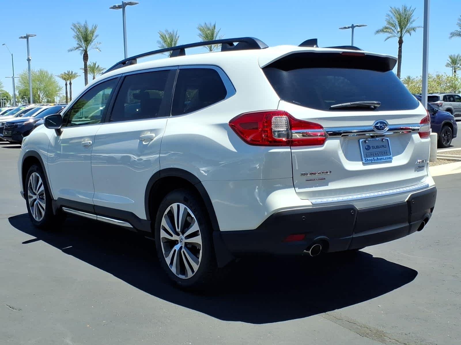 Used 2020 Crystal White Pearl Subaru Limited image 5