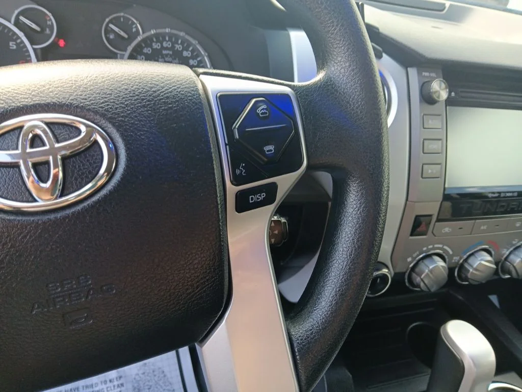 Used 2016 Silver Sky Metallic Toyota SR5 image 17