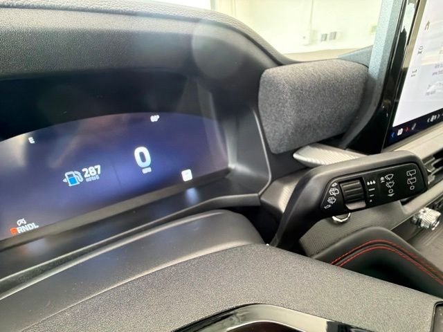 New 2026 Space White Metallic Ford ST-Line image 26