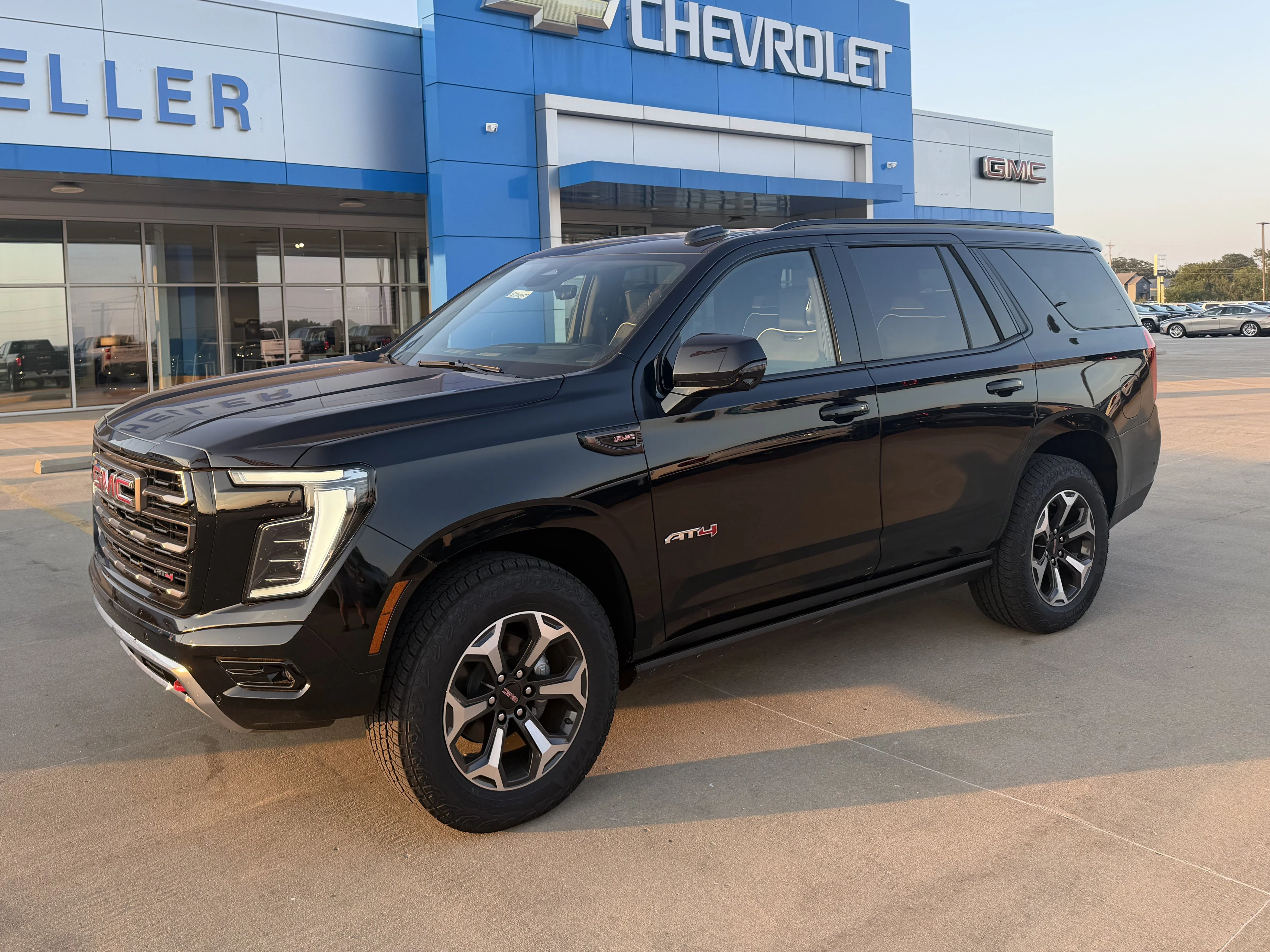 New 2026 Onyx Black GMC AT4 Ultimate image 3