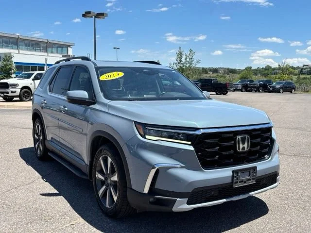 Used 2023 Gray Honda AWD Touring image 8