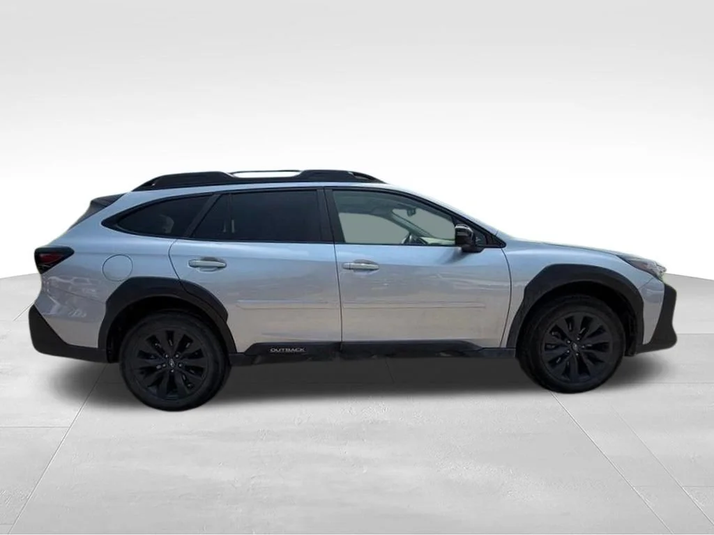 Used 2024 Silver Subaru Onyx Edition XT image 7