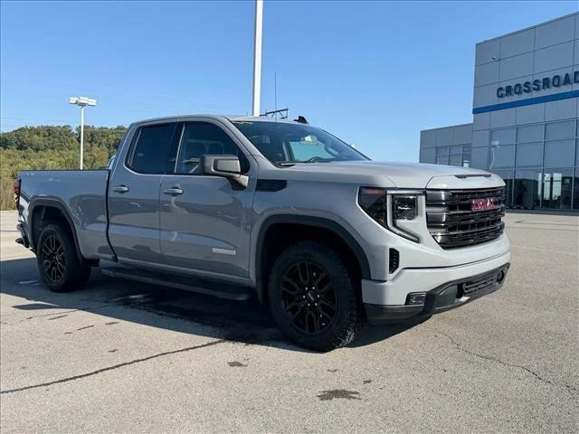 Used 2024  GMC ELEVATION image 7