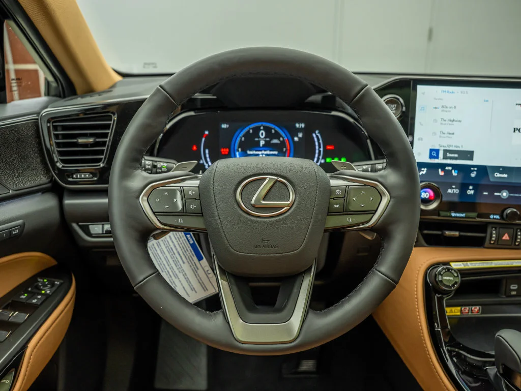 New 2026 Nori Green Pearl Lexus LUXURY AWD image 22