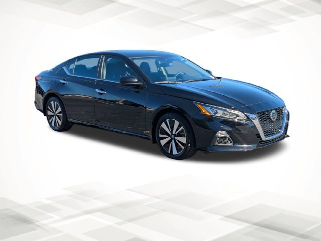 Used 2022 Nissan Altima SV with VIN 1N4BL4DV0NN348569 for sale in Bogart, GA