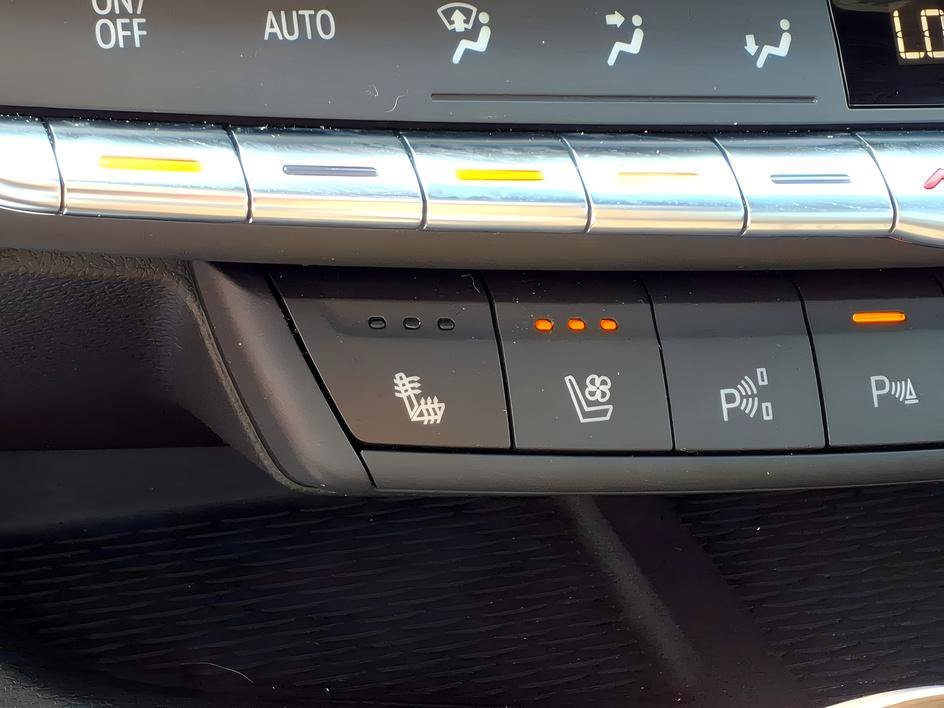 Used 2021 Rift Metallic Cadillac V-Series image 21