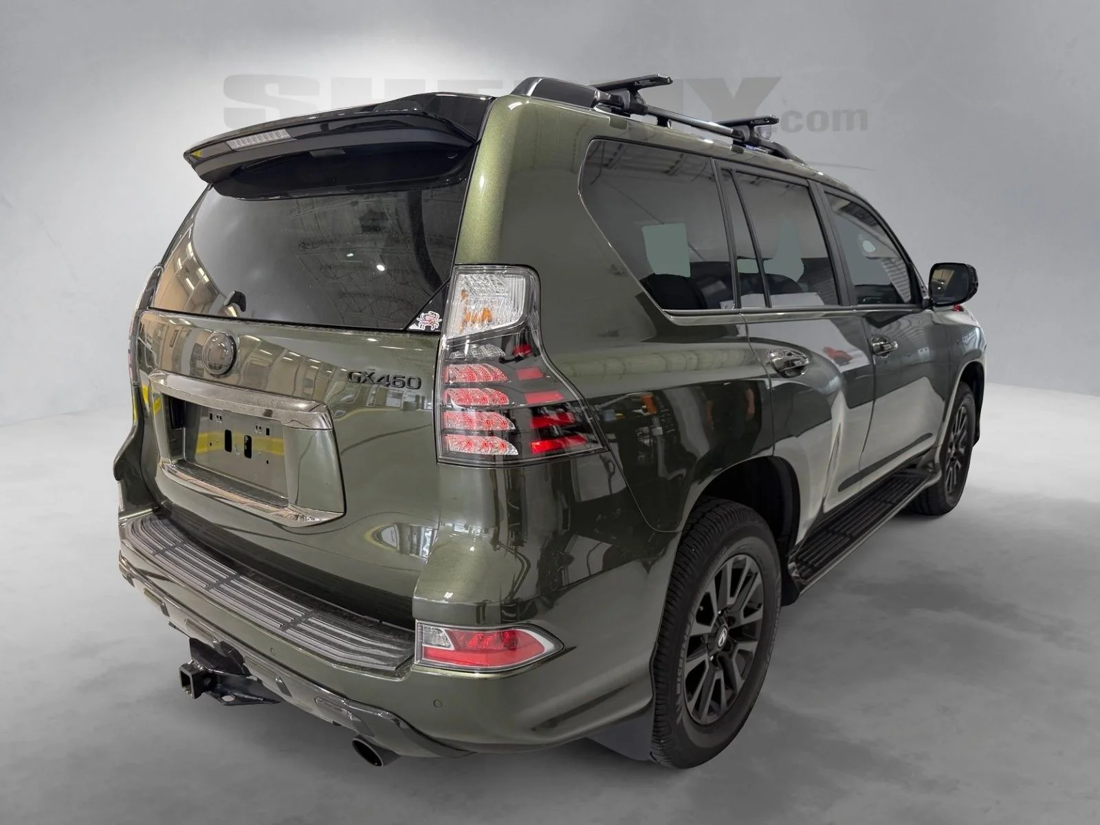 Used 2023 Green Lexus 460 image 8