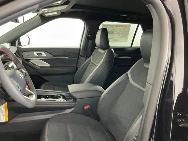 New 2026 Agate Black Metallic Ford ST image 16