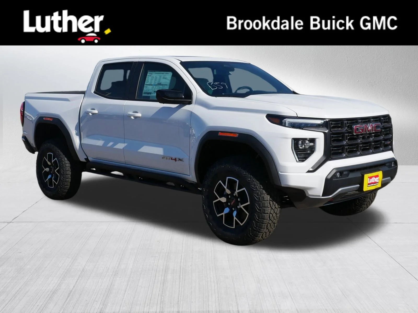 2026 GMC Canyon 4WD AT4X Crew Cab Short Box's photo