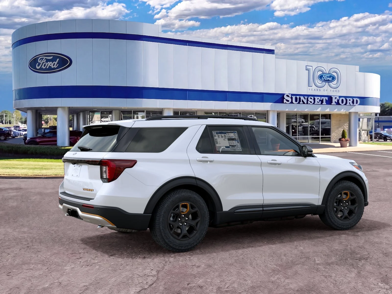 New 2027 Star White Metallic Tri-Coat Ford Tremor image 6