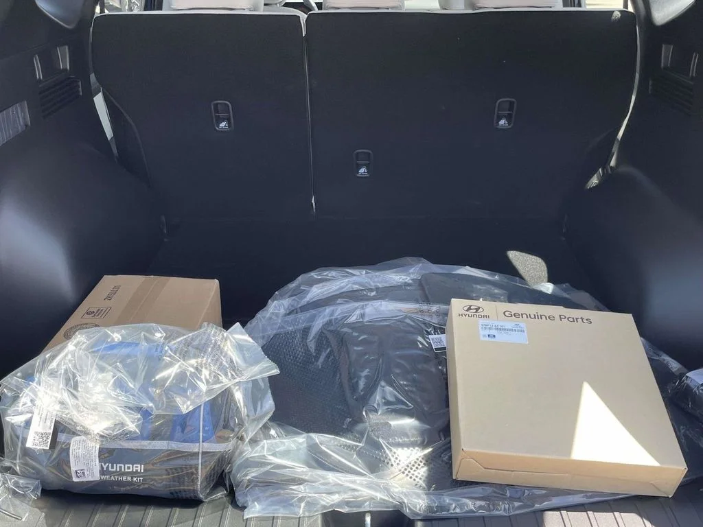 New 2026 Blue Hyundai SE image 11