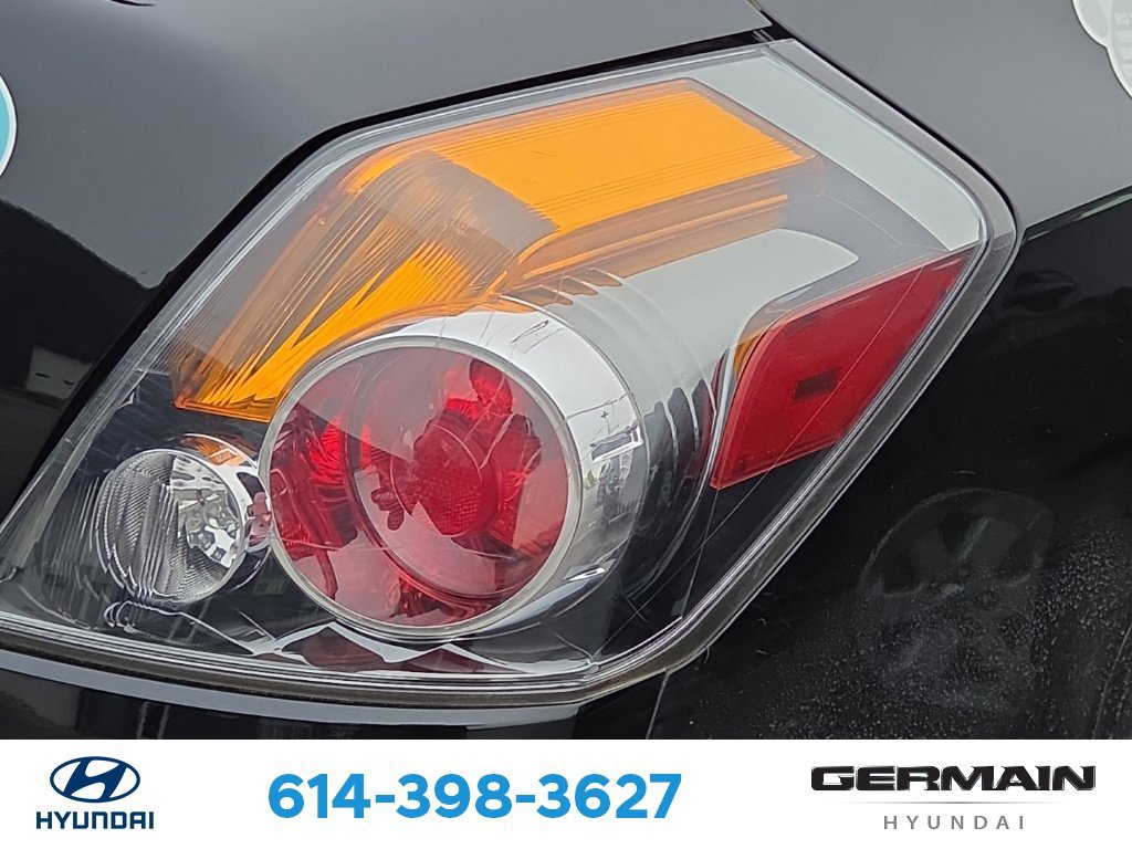 Used 2012 Black Nissan 2.5 S image 10