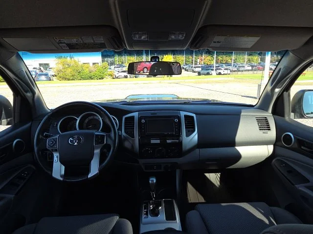 Used 2015 Blue Toyota PreRunner image 10