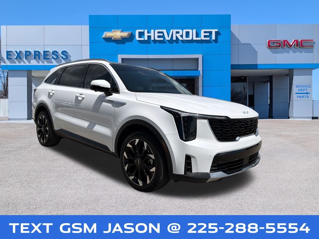 Used 2025 White Kia SX image 1