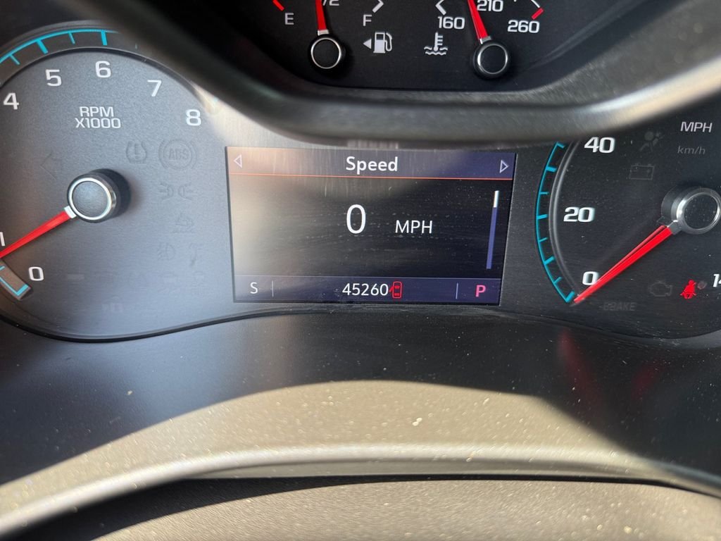 Used 2021 Red Chevrolet Z71 image 18