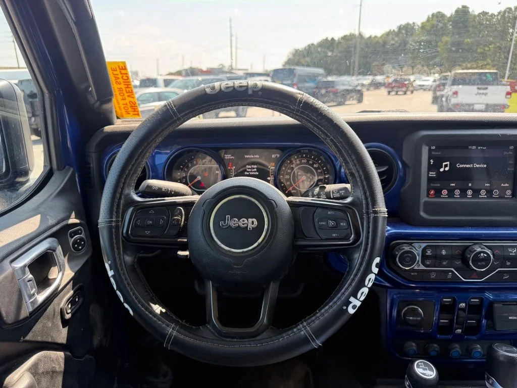 Used 2019 Blue Jeep Unlimited Sport S image 6