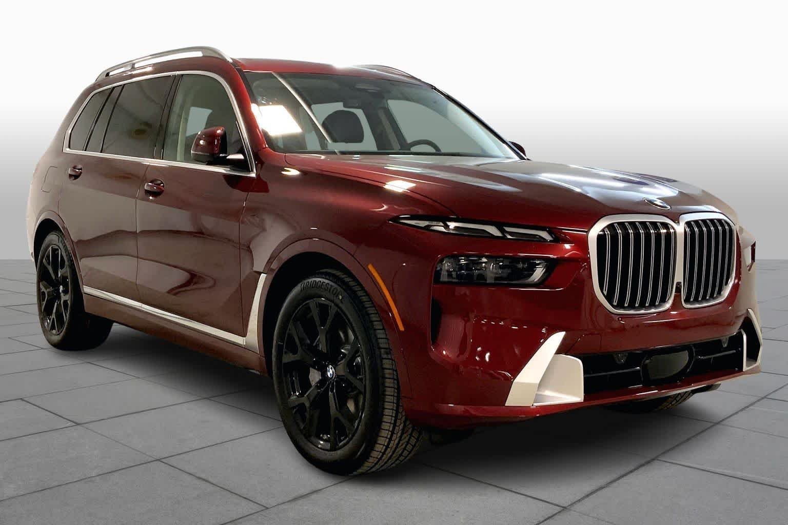 Used 2026 BMW X7 40i with VIN 5UX23EM06T9285132 for sale in Kansas City
