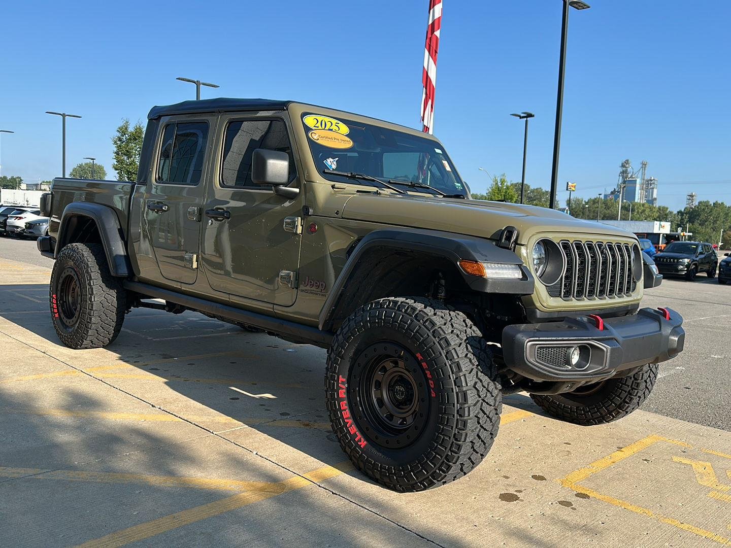 Used 2025 41 Jeep Rubicon image 6